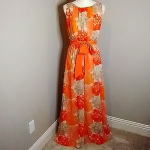 Jessica Howard floral maxi dress